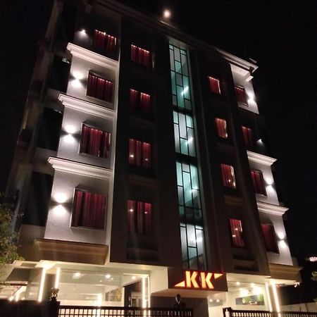 Hotel Airport Kk Нагпур Екстериор снимка