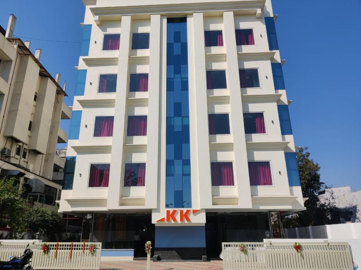 Hotel Airport Kk Нагпур Екстериор снимка