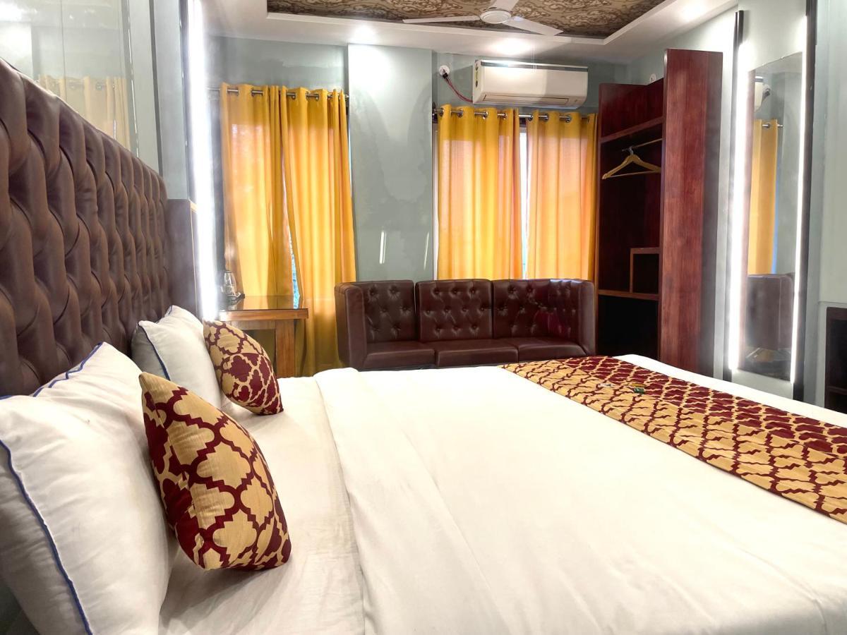 Hotel Airport Kk Нагпур Екстериор снимка